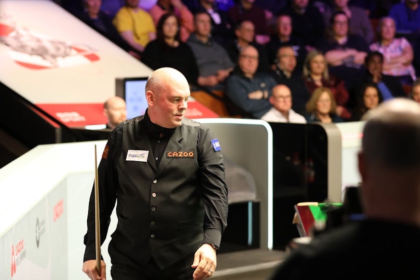 2024 World Snooker Championship: Top Seeds Continue to Fall as Stuart Bingham Punishes Gary Wilson