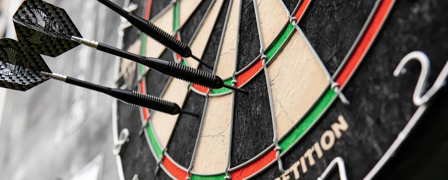 What Does Each Way Mean in Darts Betting?