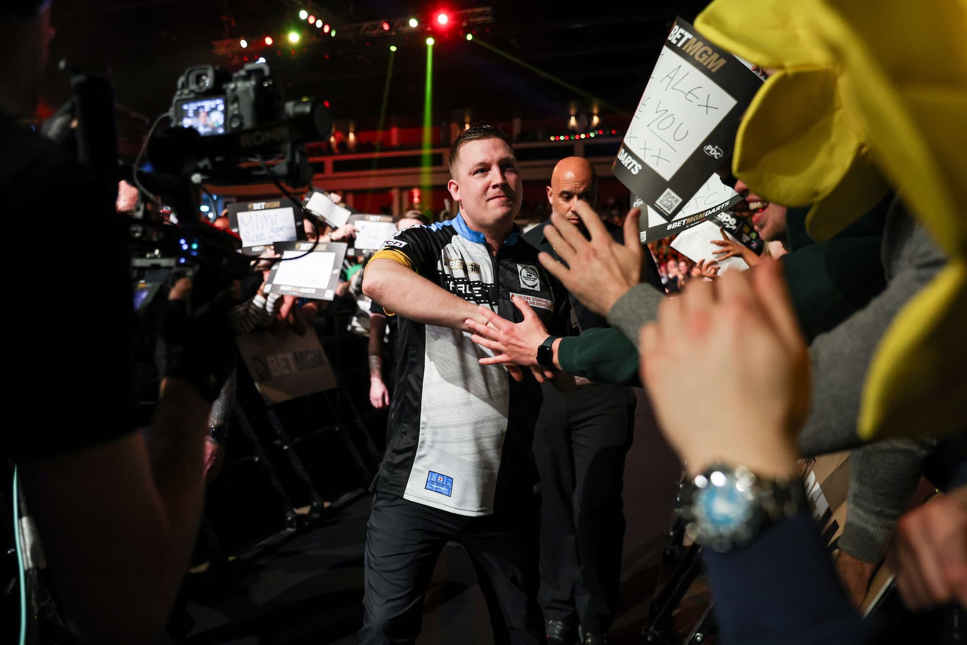 Premier League Darts 2025: Geordie Darts Ace Chris Dobey Gets Special Message from Newcastle Squad