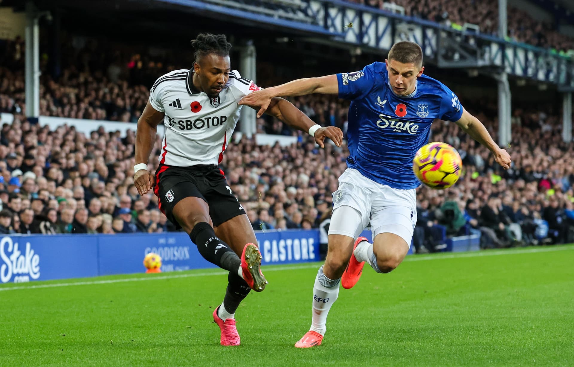 Adama Traore and Vitaliy Mykolenko 