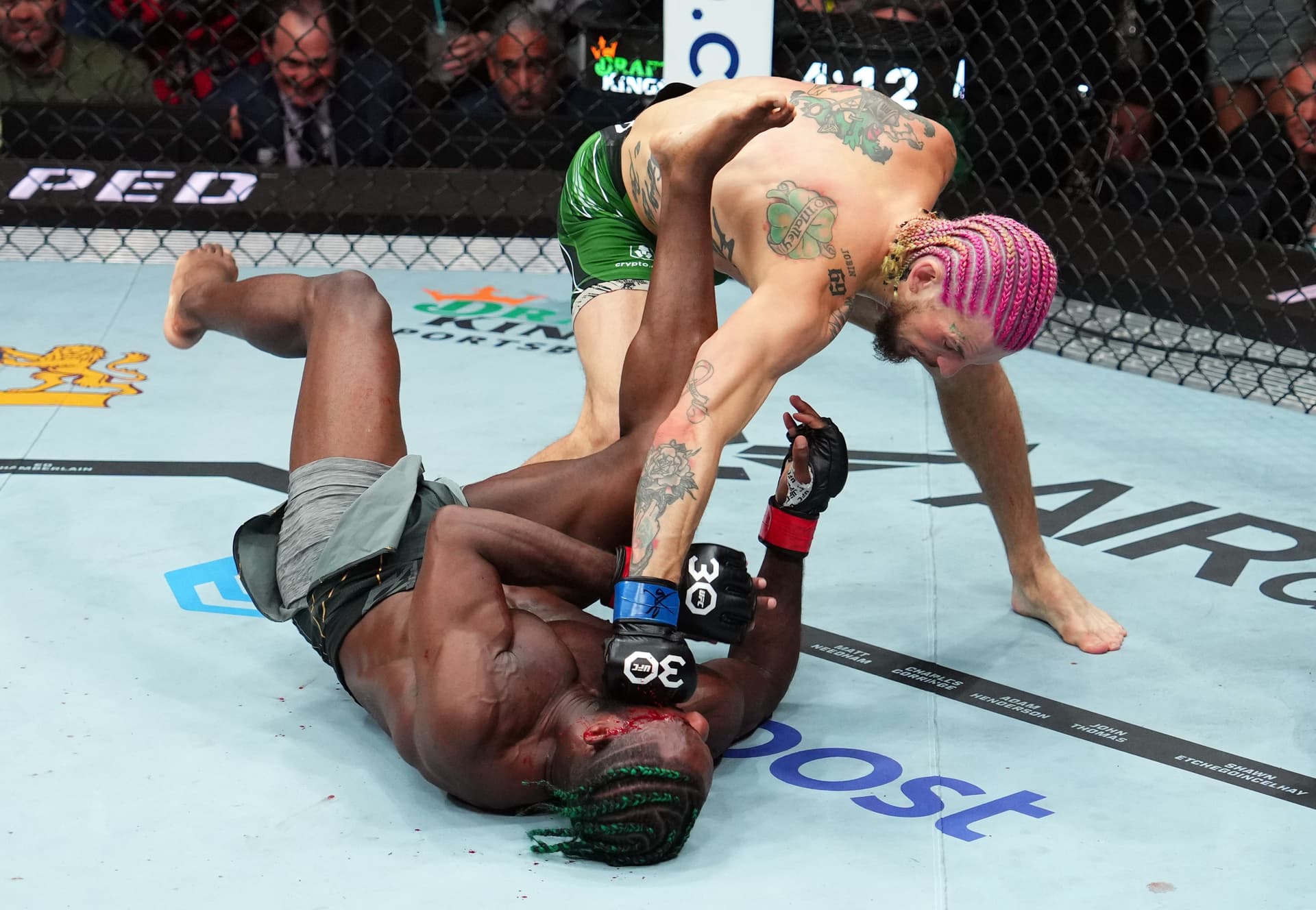 Sean O'Malley knocks out Aljamain Sterling 