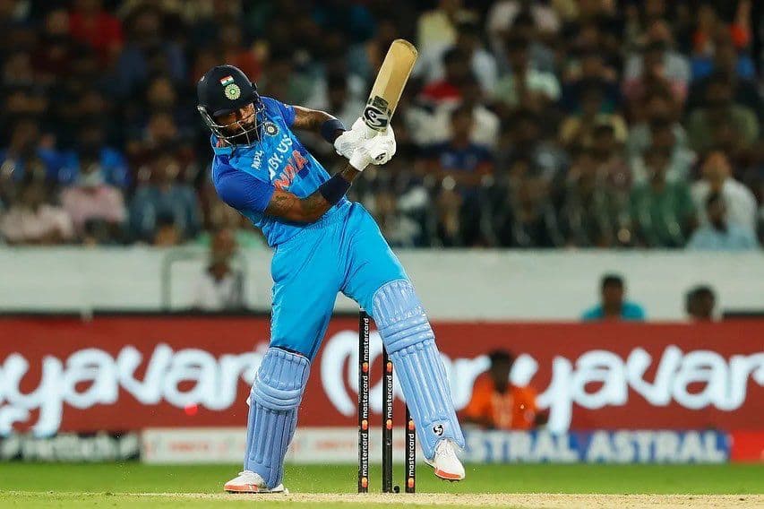 Best Helicopter Shots in Cricket History
