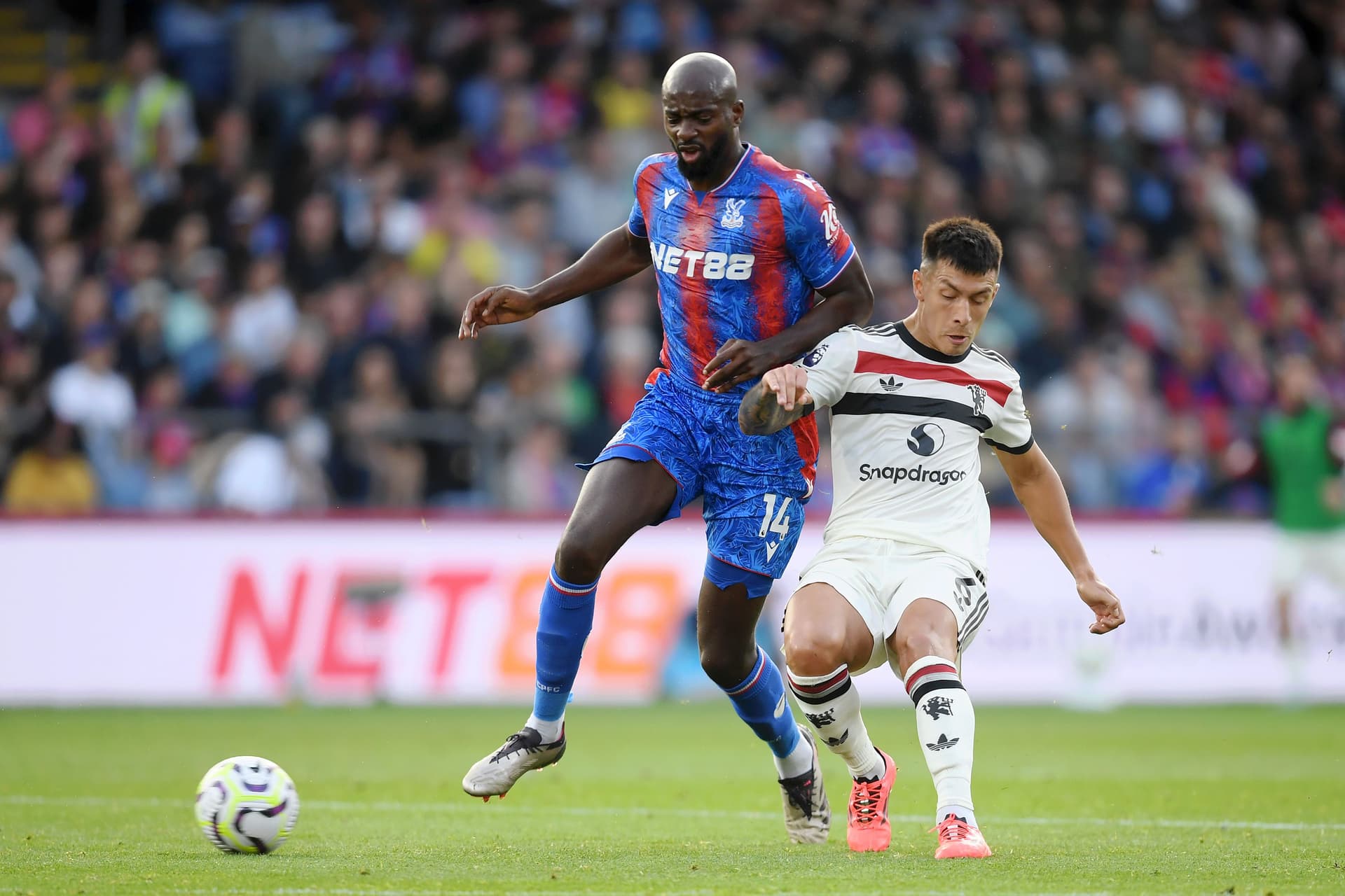 Lisandro Martinez and Jean-Philippe Mateta 