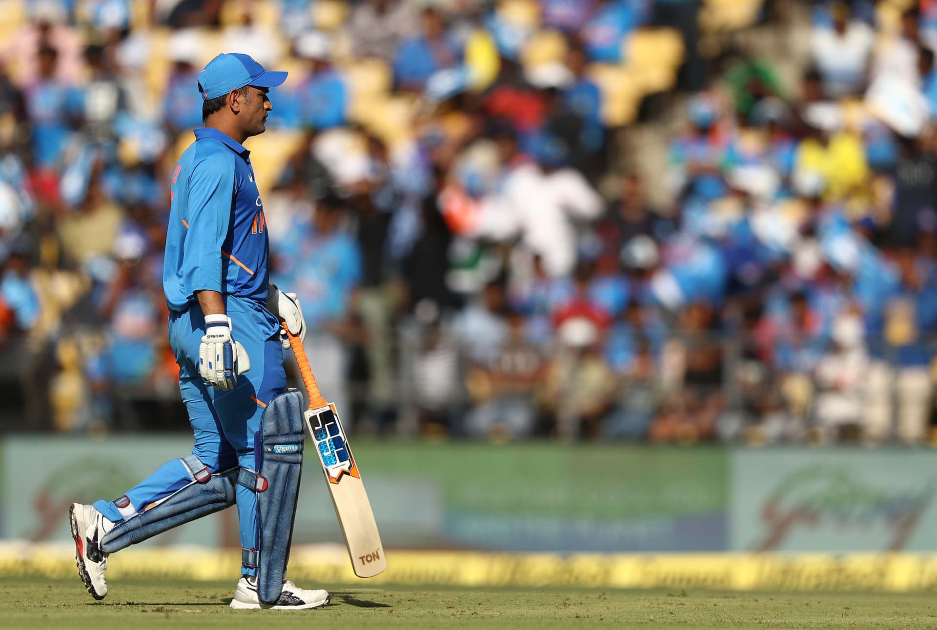  MS Dhoni