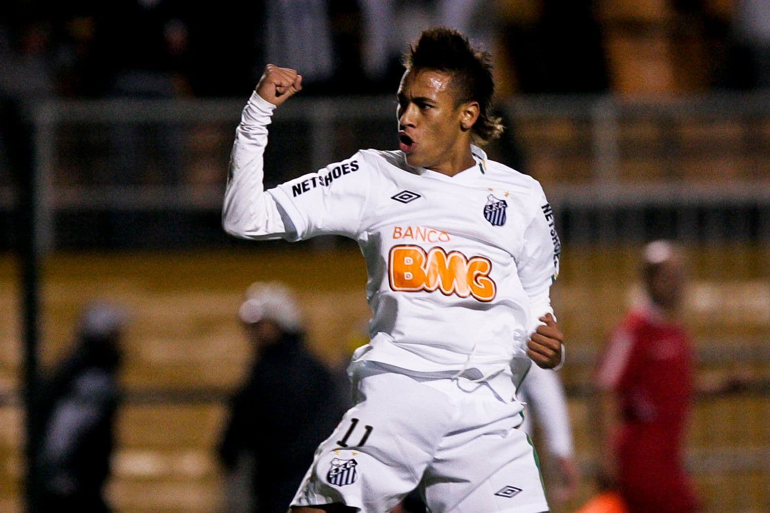 Neymar of Santos celebrates a scored goal