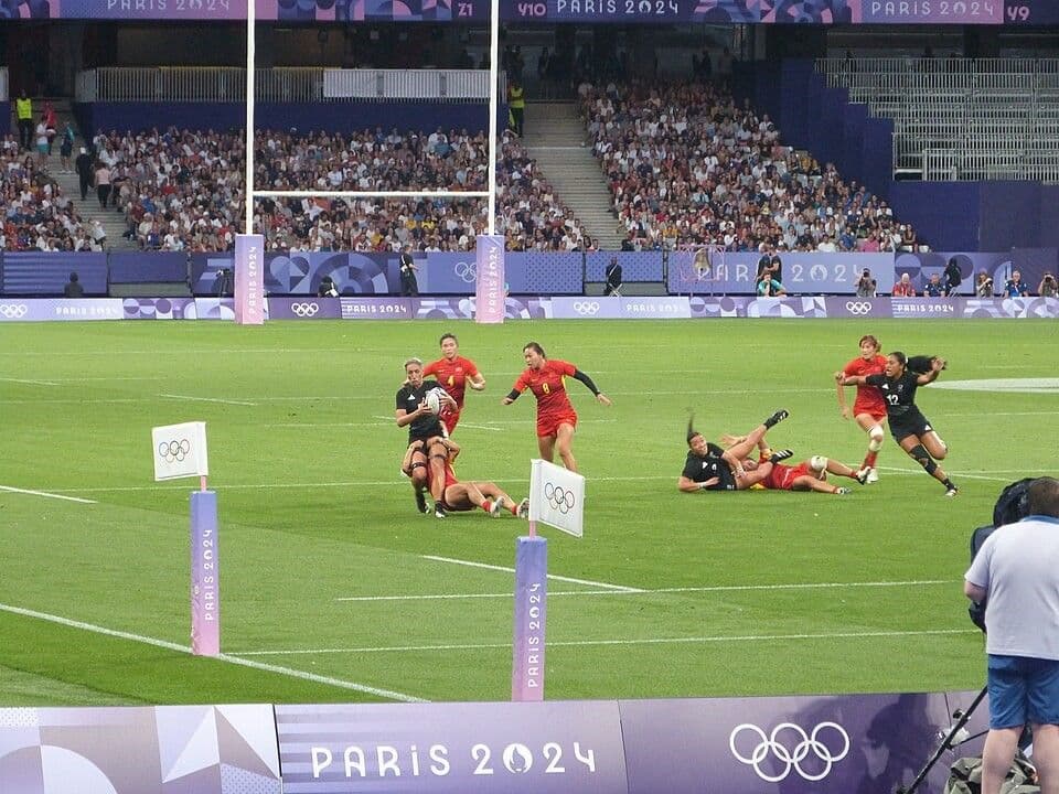 Sevens rugby is fourteen minutes, with fewer stoppages.jpg