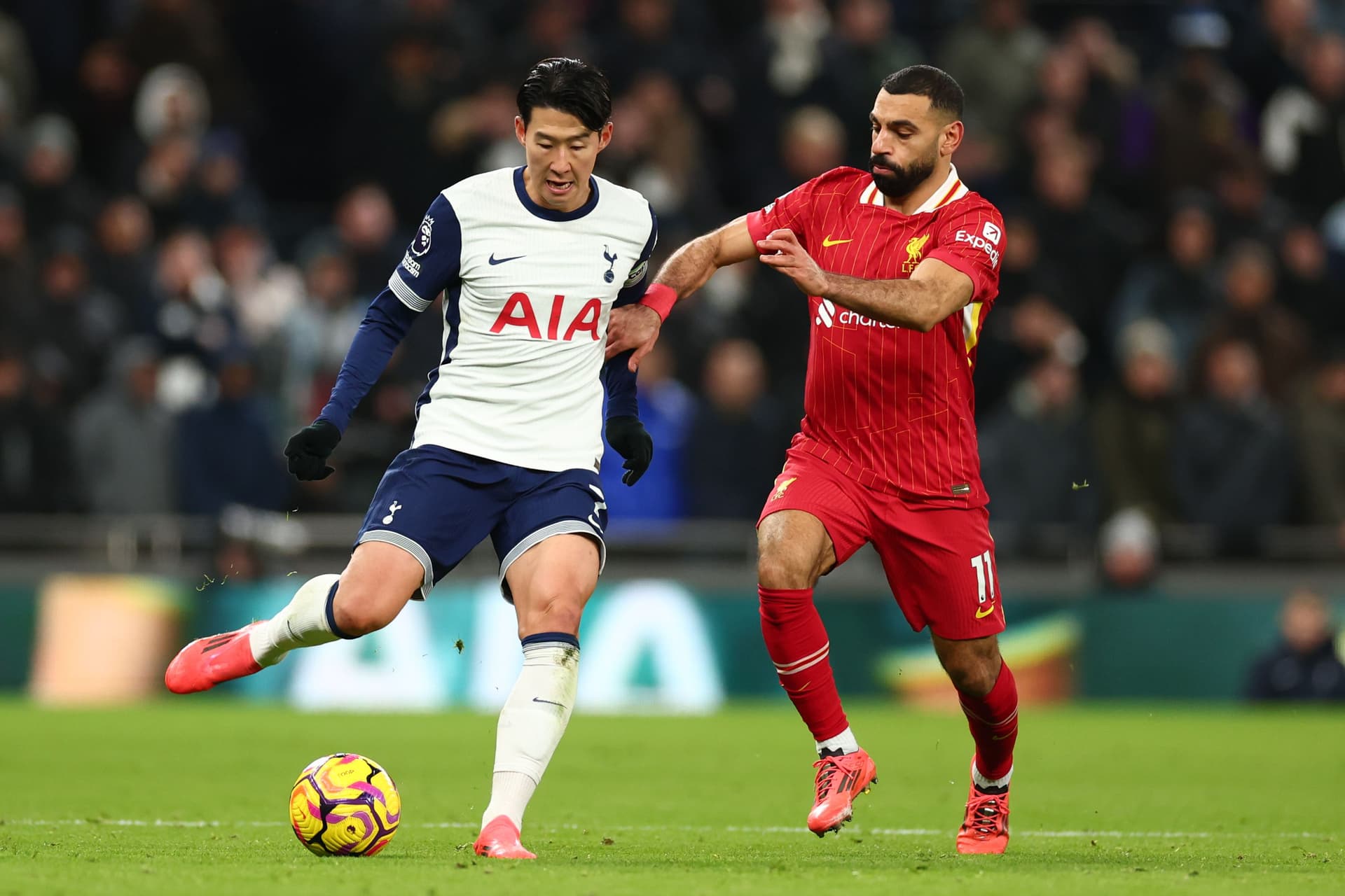 Son Heung-Min is under pressure from Mohamed Salah