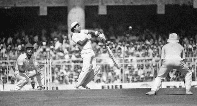 Sunil Gavaskar in 1975 Cricket World Cup.png