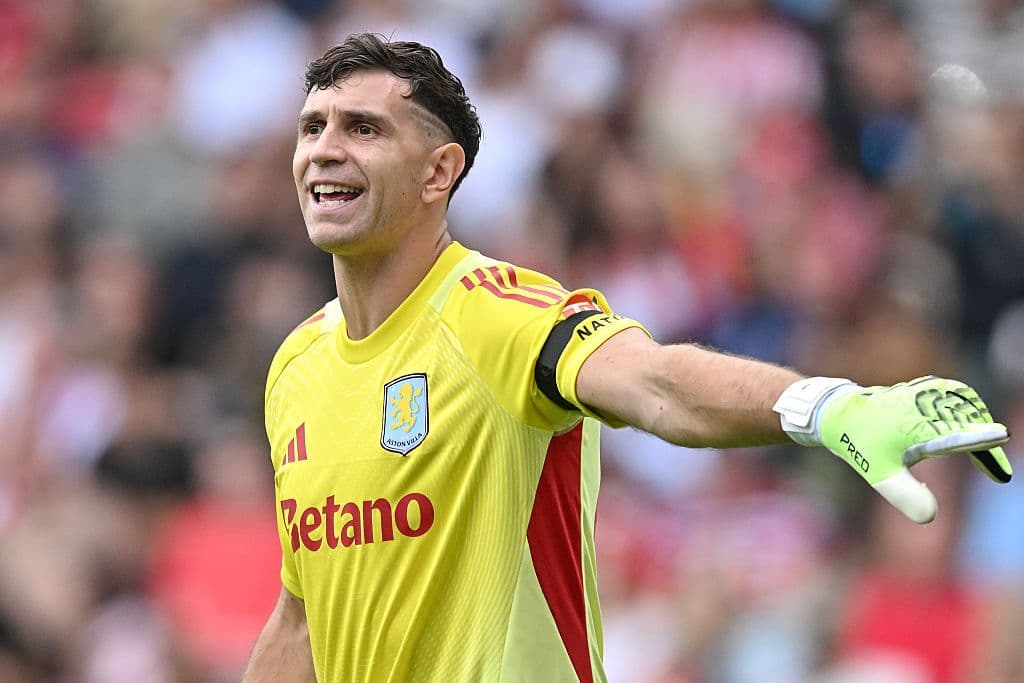 Brentford v Aston Villa - Premier League