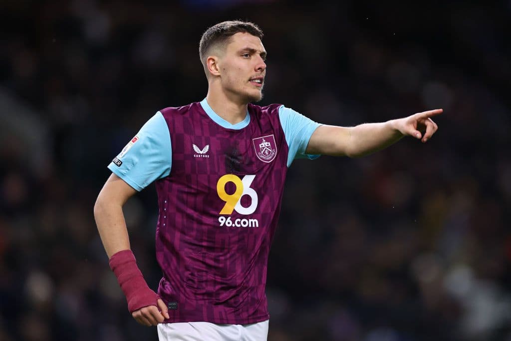 Burnley FC v Leeds United FC - Sky Bet Championship