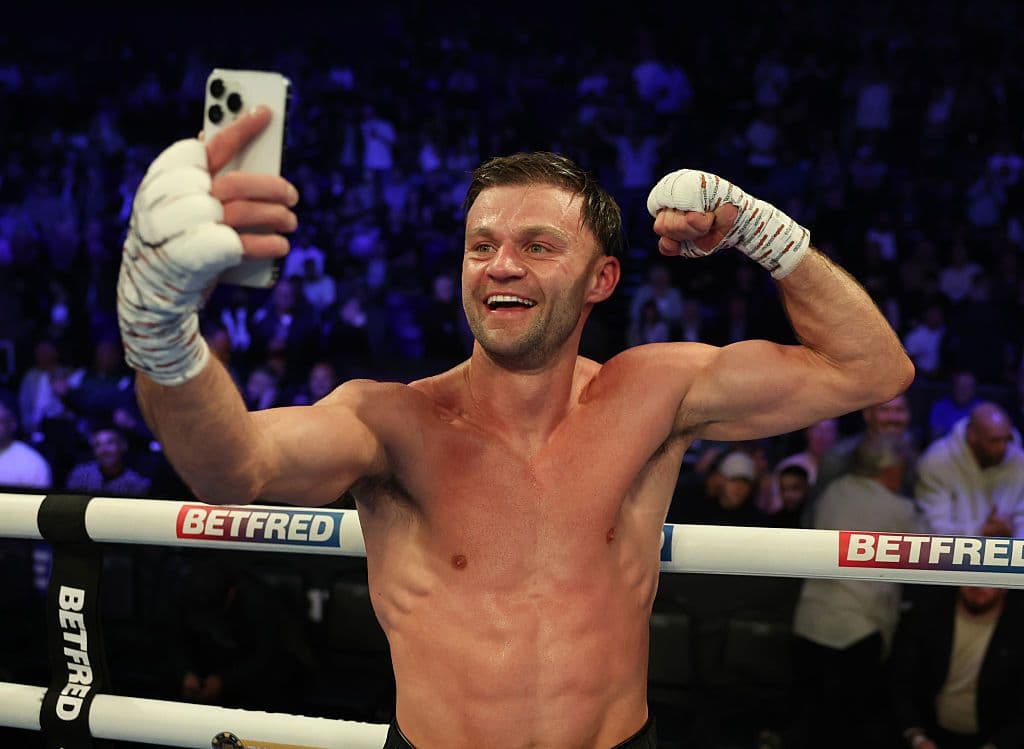 Dalton Smith v Mathieu Germain - Fight Night