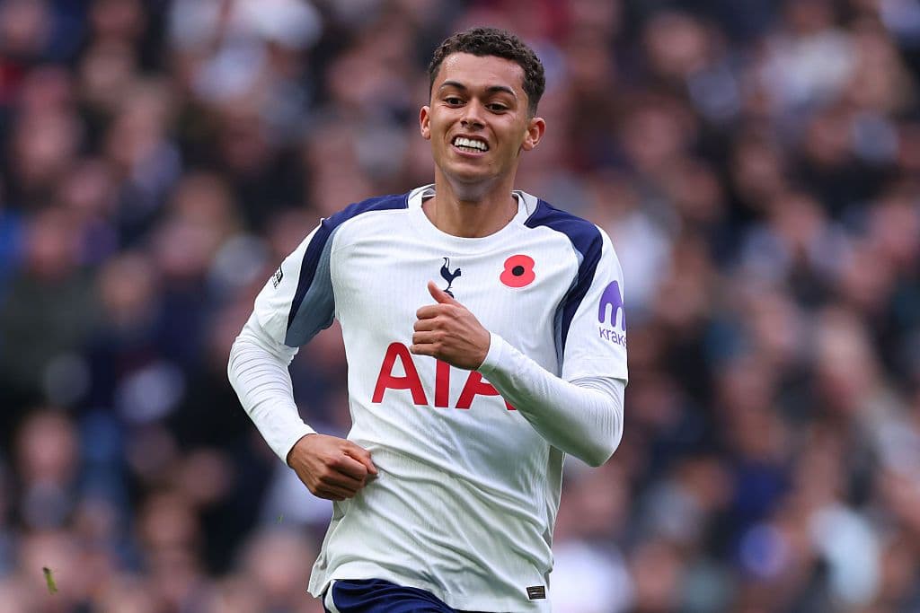 Tottenham Hotspur v Manchester United - Premier League