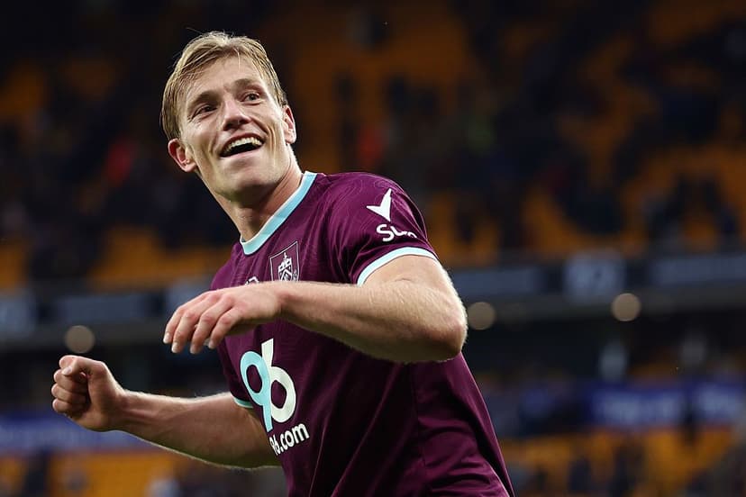 Wolverhampton Wanderers v Burnley - Premier League