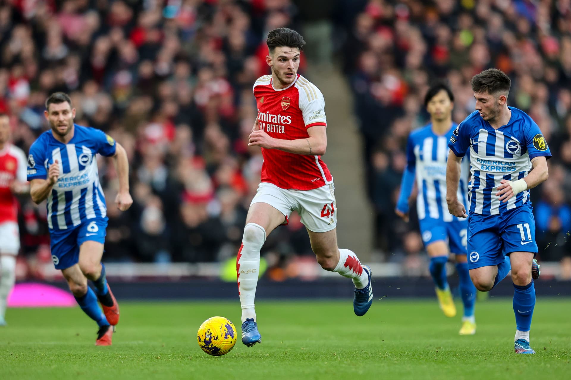 Billy Gilmour & Hove Albion gives chase to Declan Rice