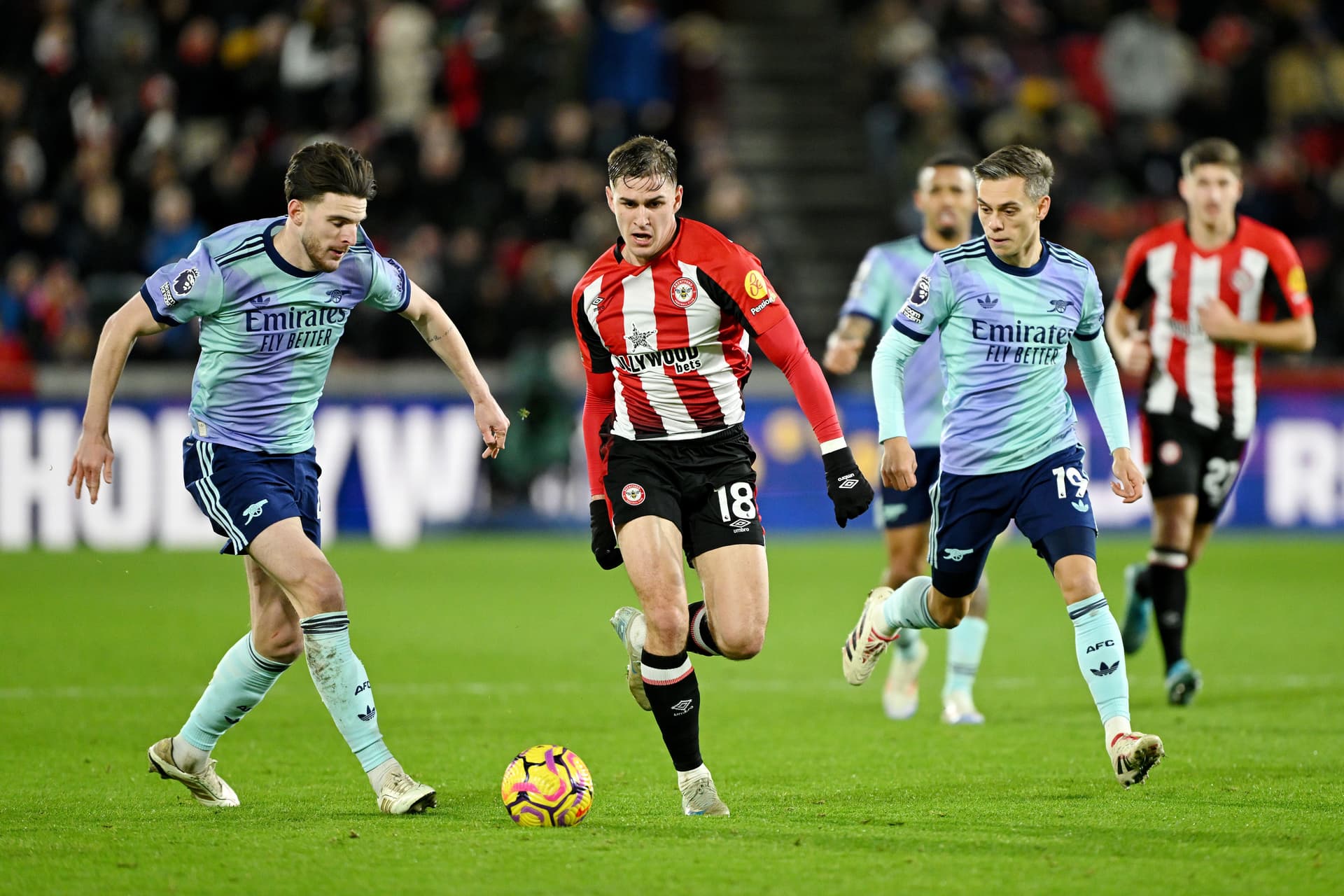 Brentford FC v Arsenal FC - Premier League