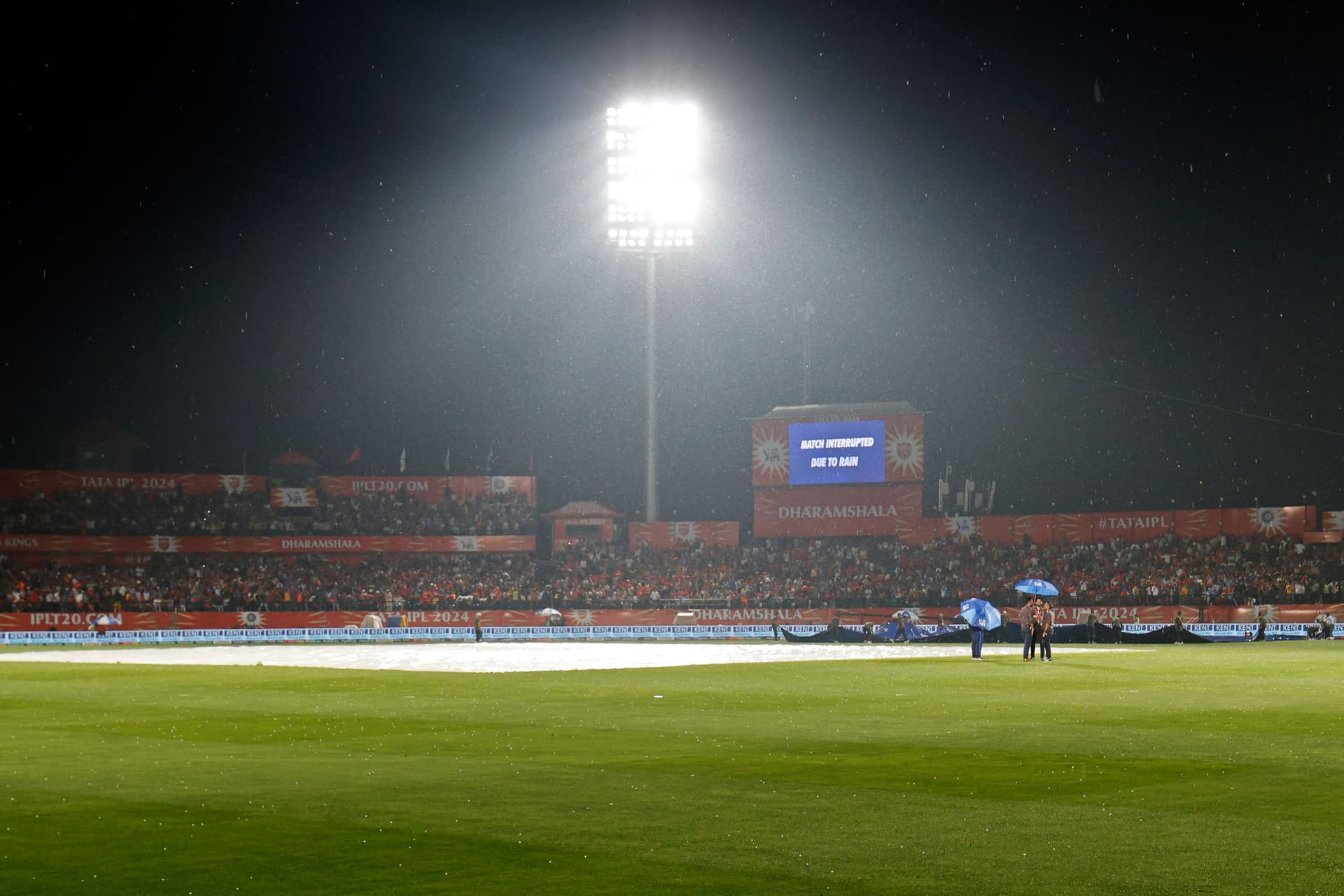 CRICKET-IND-IPL-T20-PUNJAB-BENGALURU