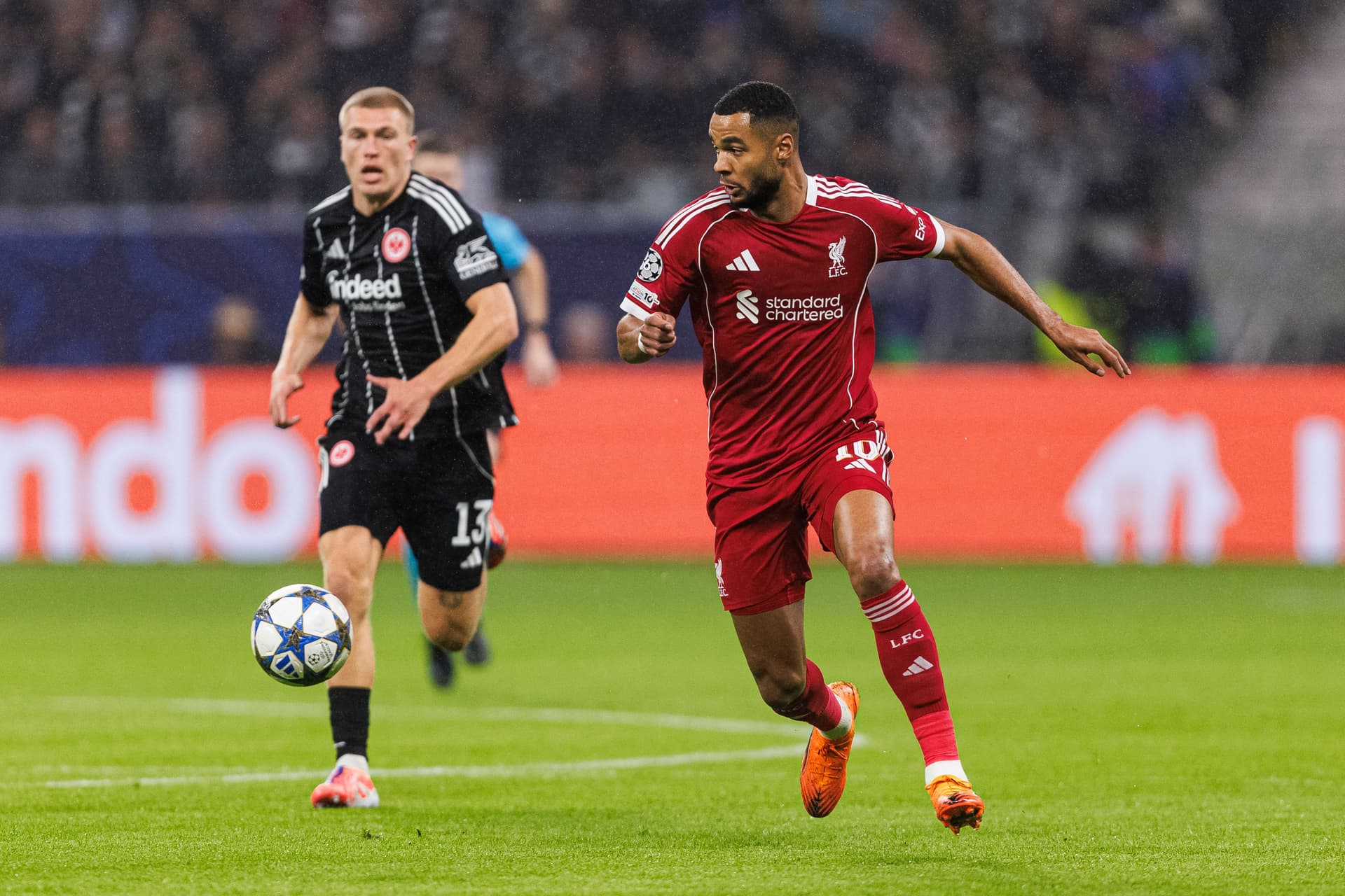Cody Gakpo of Liverpool (R) in action during the UEFA Champions