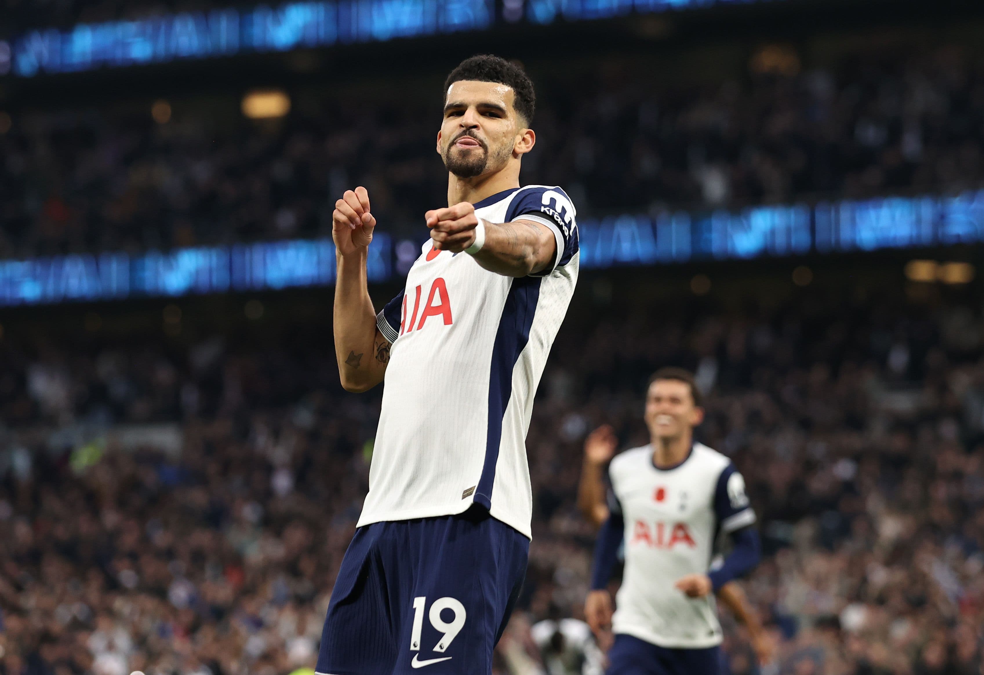 Dominic Solanke of Tottenham Hotspur celebrates scoring his team's second goal