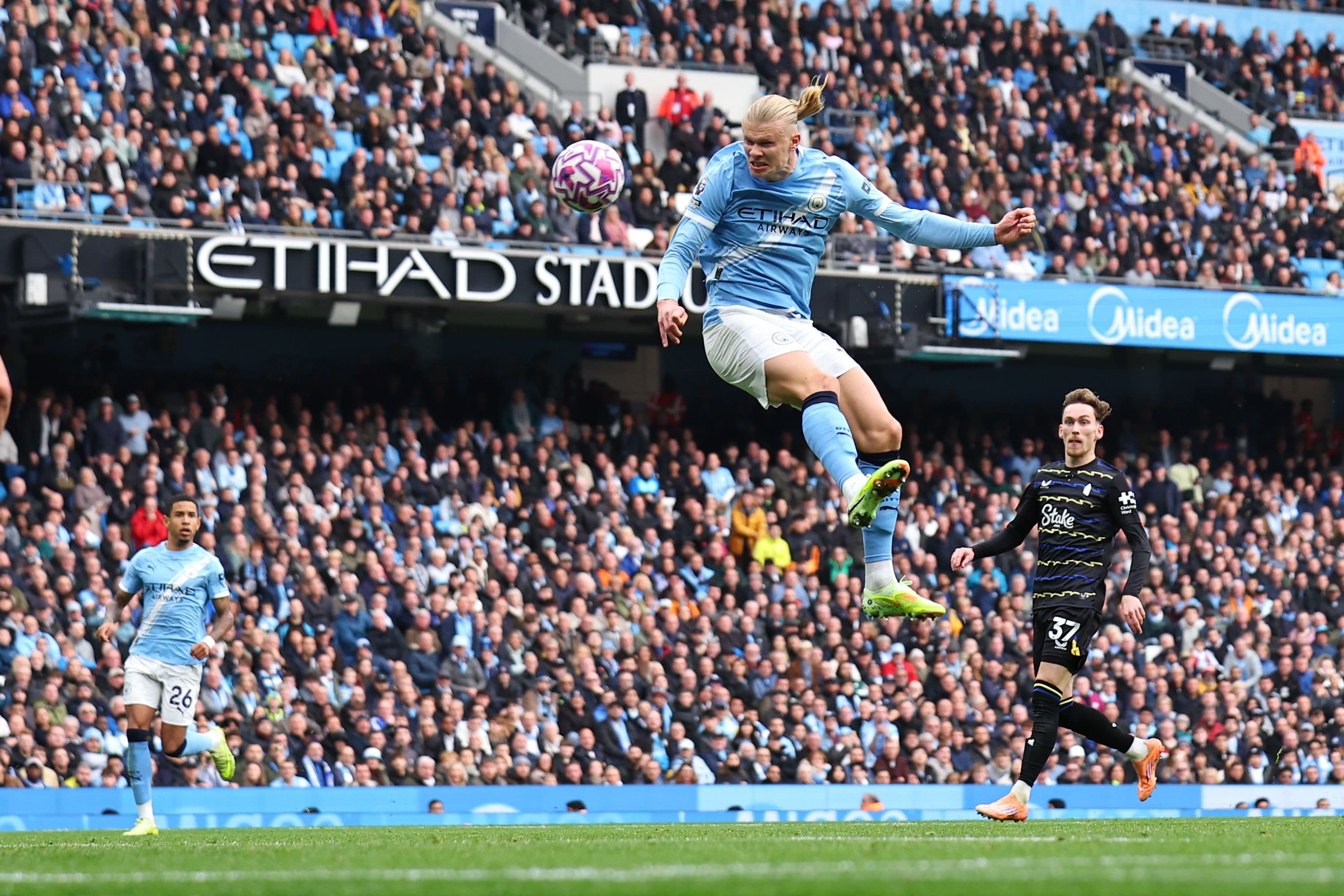 Erling Haaland of Manchester City scores a goal
