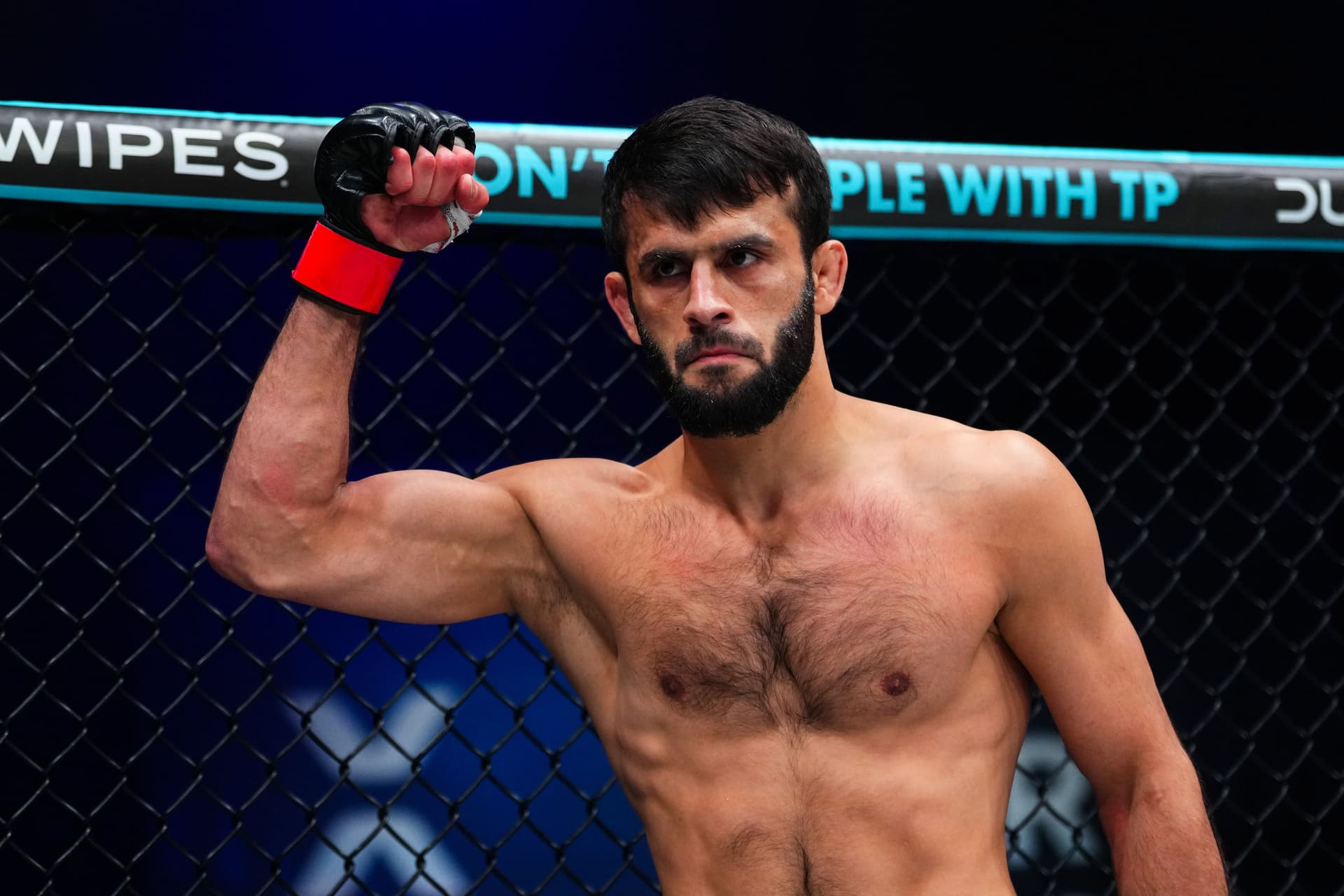 Gadzhi Rabadanov prepares to fight against Marc Diakiese