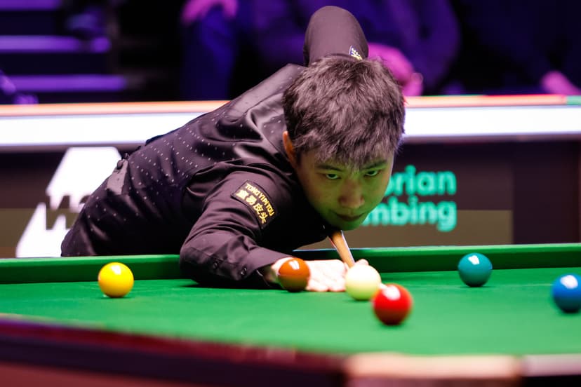 Zhao Xintong Set for Crucible Return After Betting Ban, Ding Junhui Backs Him to Qualify