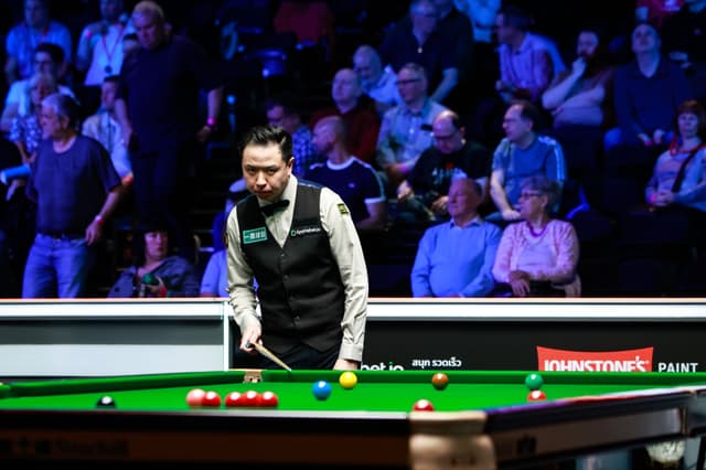 Exclusive: Breakthrough Star Xiao Guodong Credits Wife and Family for Career Resurgence