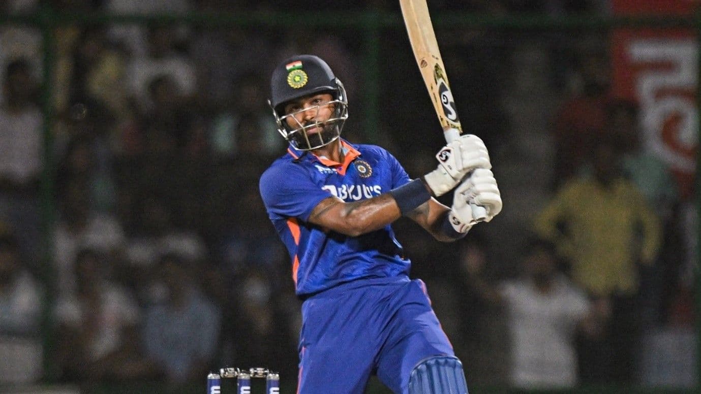 Gujarat Titans captain Hardik Pandya batting in an IPL cricket match