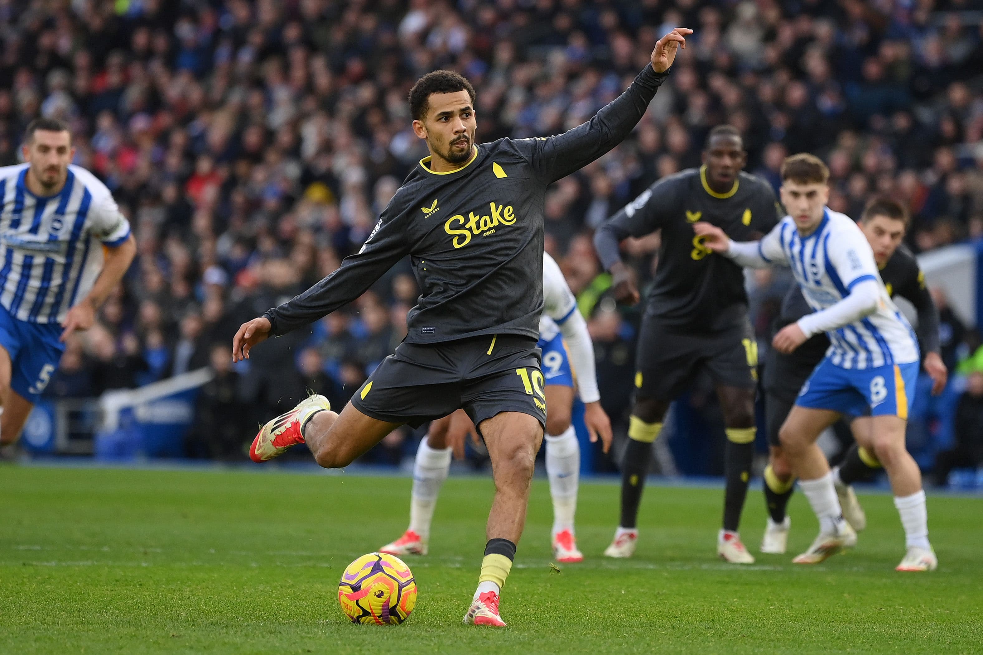 Iliman Ndiaye of Everton scores the only goal of the match from the penalty spot