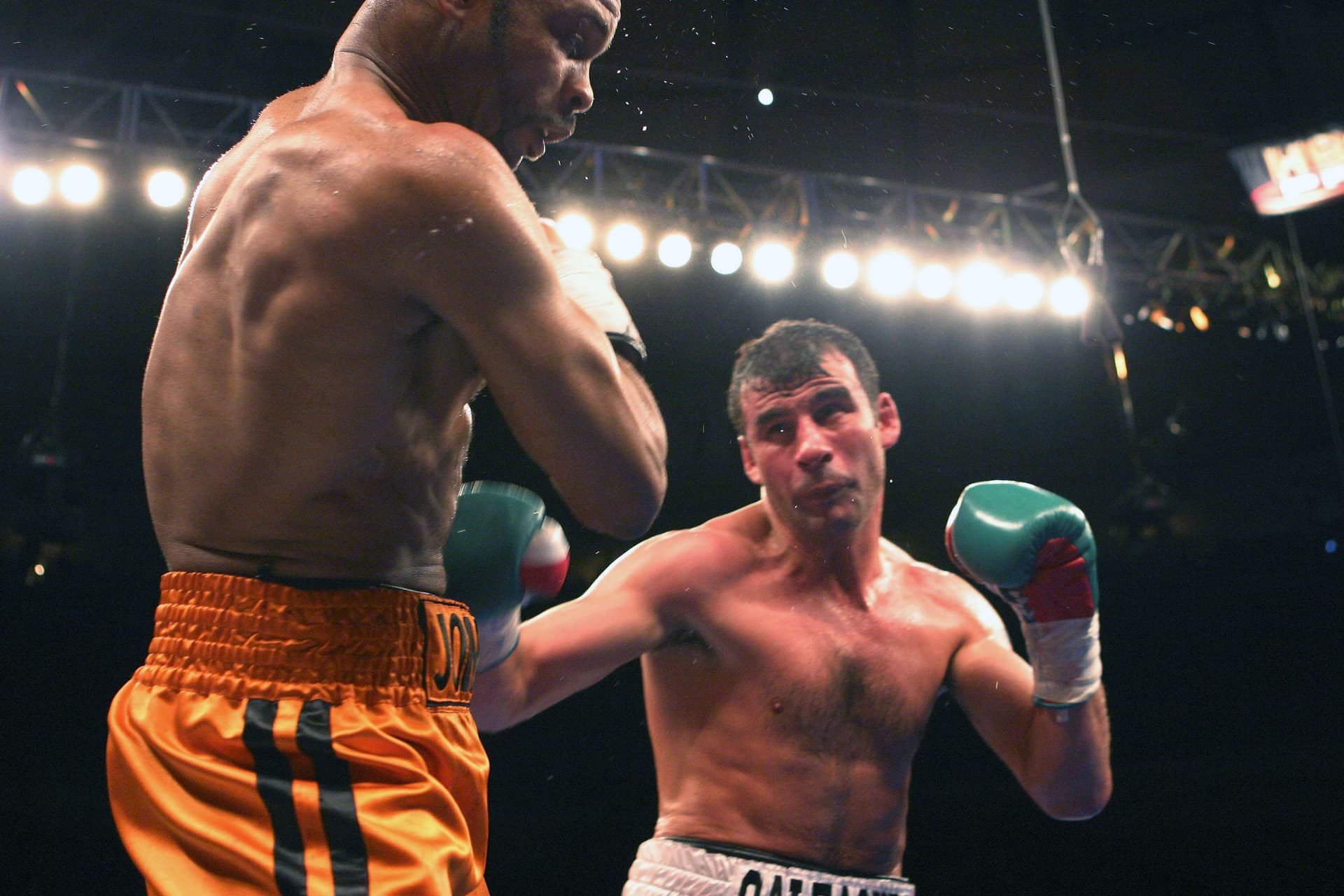 Joe Calzaghe defeats Roy Jones, Jr. in their Light Heavyweight boxing match
