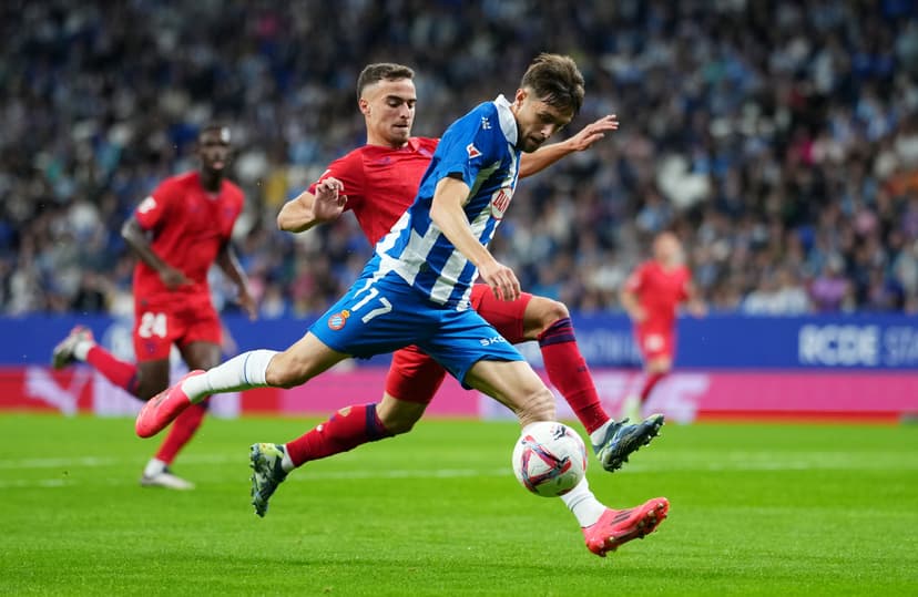 Jofre Carreras is challenged by Adria Pedrosa