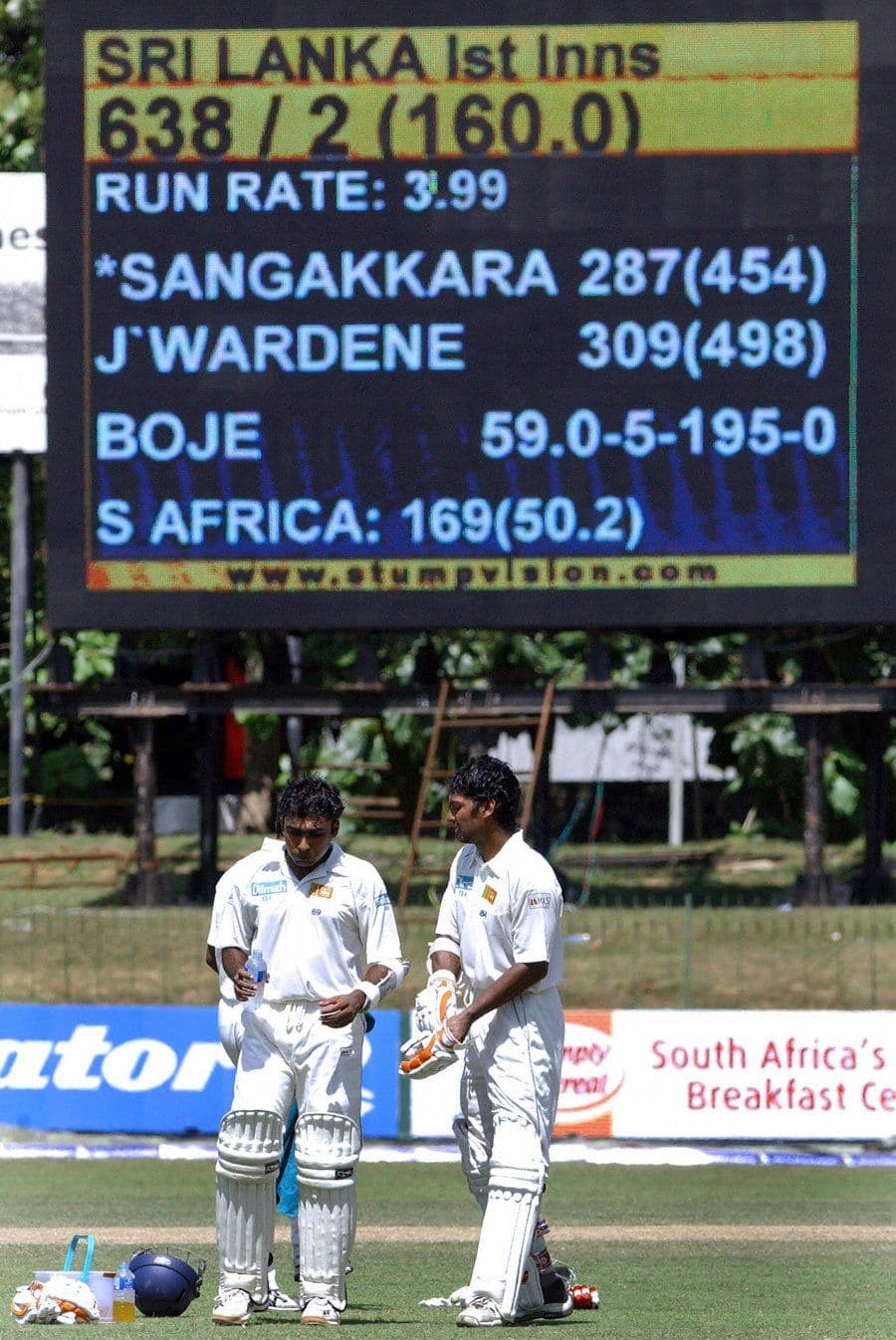 Mahela Jayawardene and Kumar Sangakkara Test Partnership.jpeg