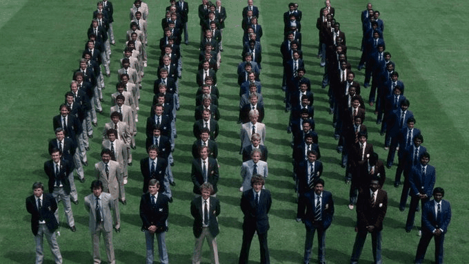 Teams line up ahead of the start of the 1983 Prudential World Cup.png