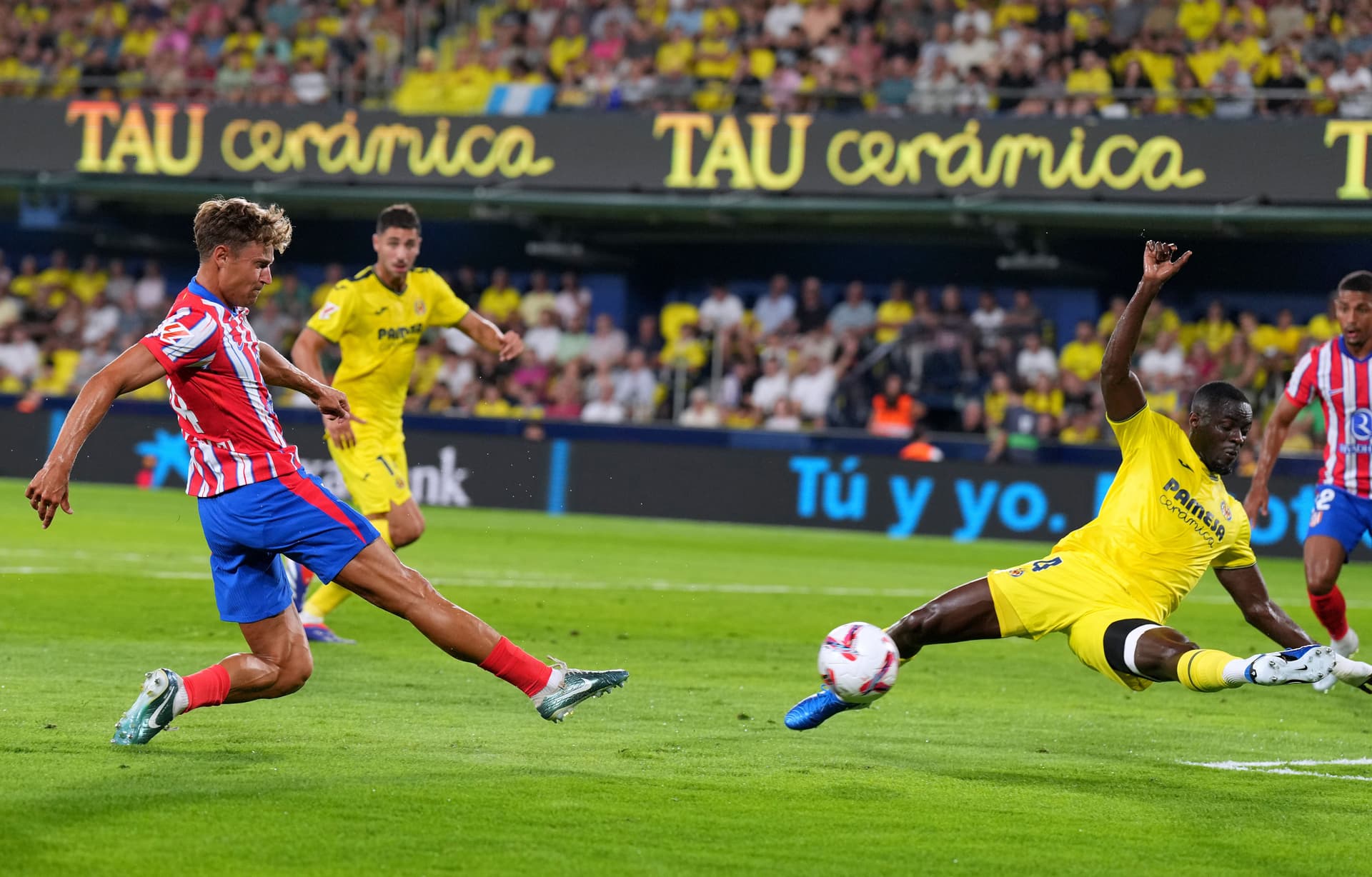 Villarreal CF v Atletico de Madrid - La Liga EA Sports