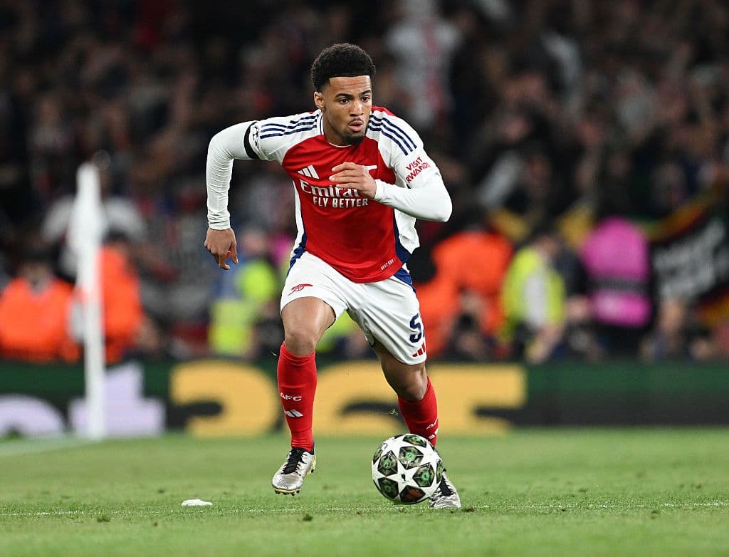 Arsenal FC v Paris Saint-Germain - UEFA Champions League 2024/25 Semi Final First Leg