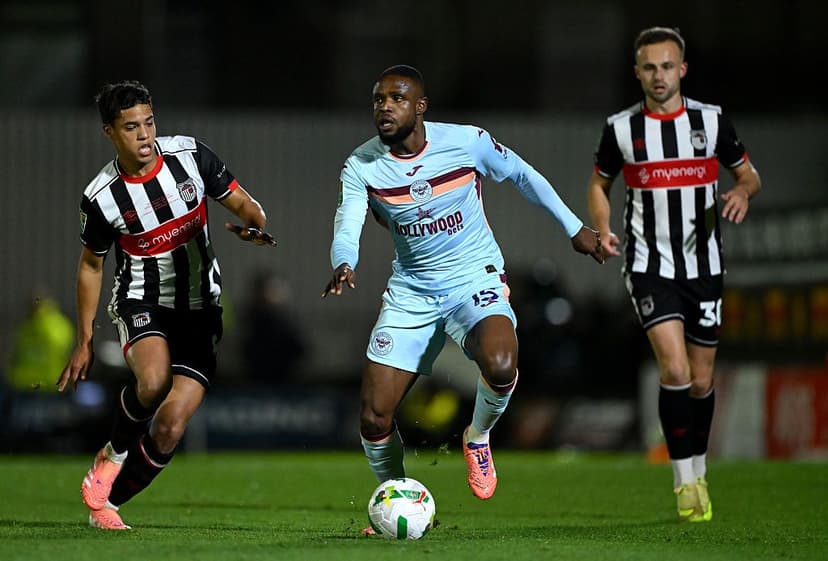 Grimsby Town v Brentford - Carabao Cup Fourth Round