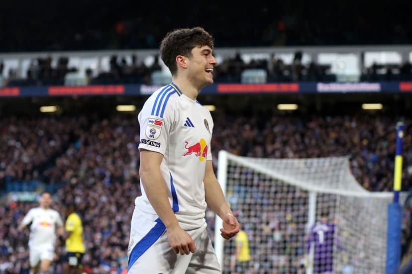 Leeds United FC v Oxford United FC - Sky Bet Championship