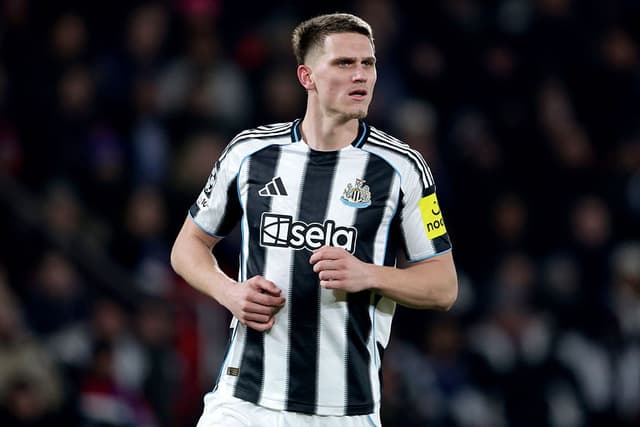 Paris Saint Germain v Newcastle United - UEFA Champions League