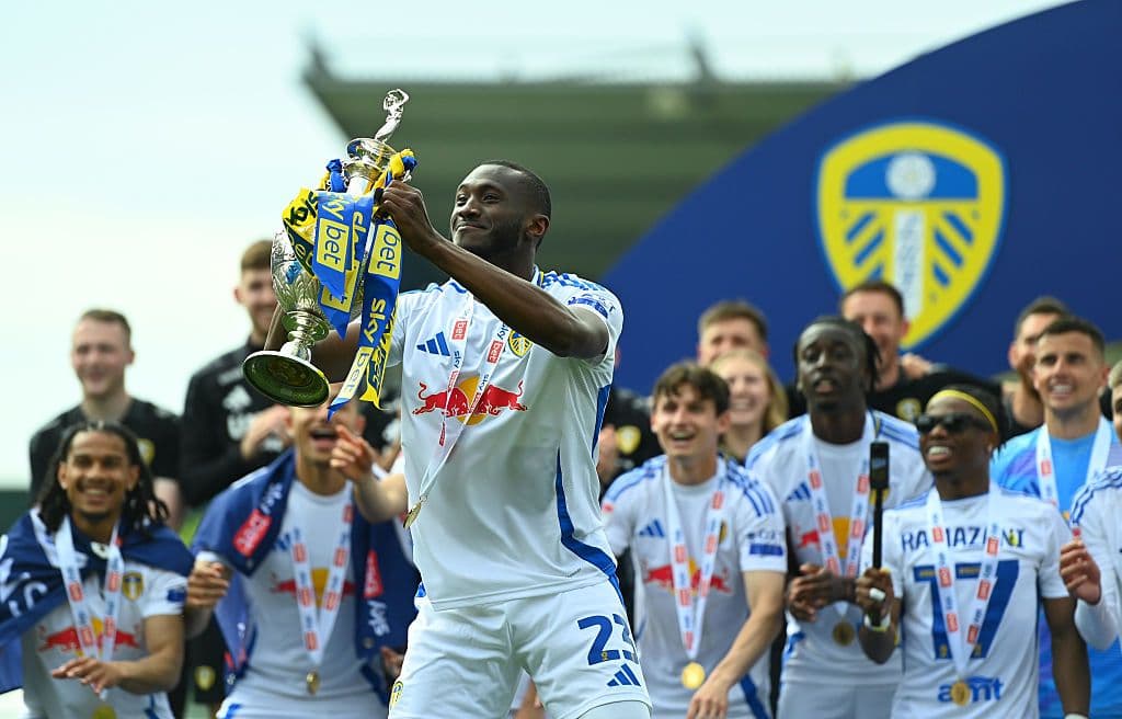 Plymouth Argyle FC v Leeds United FC - Sky Bet Championship