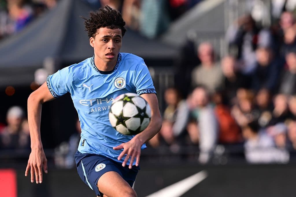 UEFA Youth LeagueAZ Alkmaar U19 v Manchester City O19
