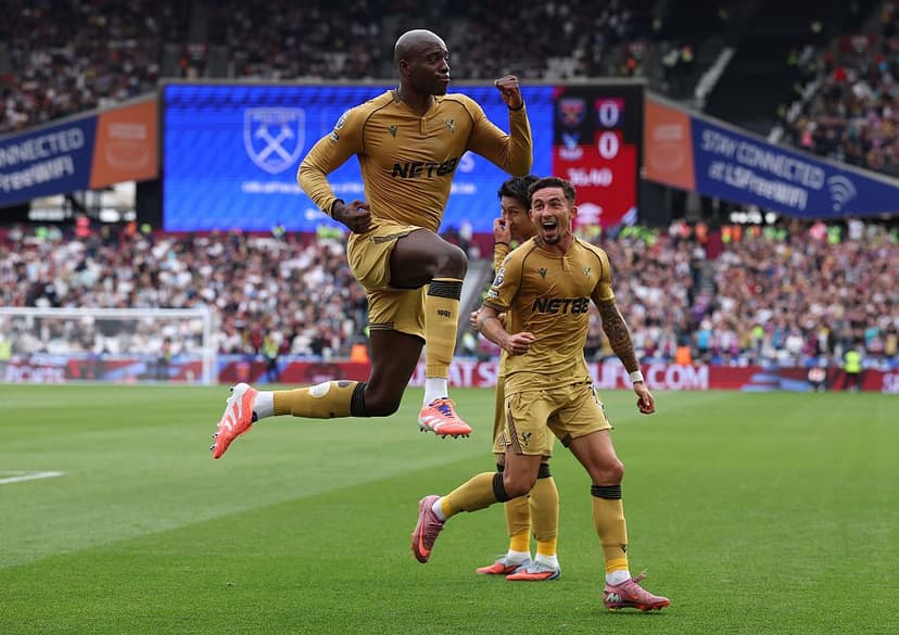 West Ham United v Crystal Palace - Premier League