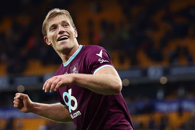 Wolverhampton Wanderers v Burnley - Premier League