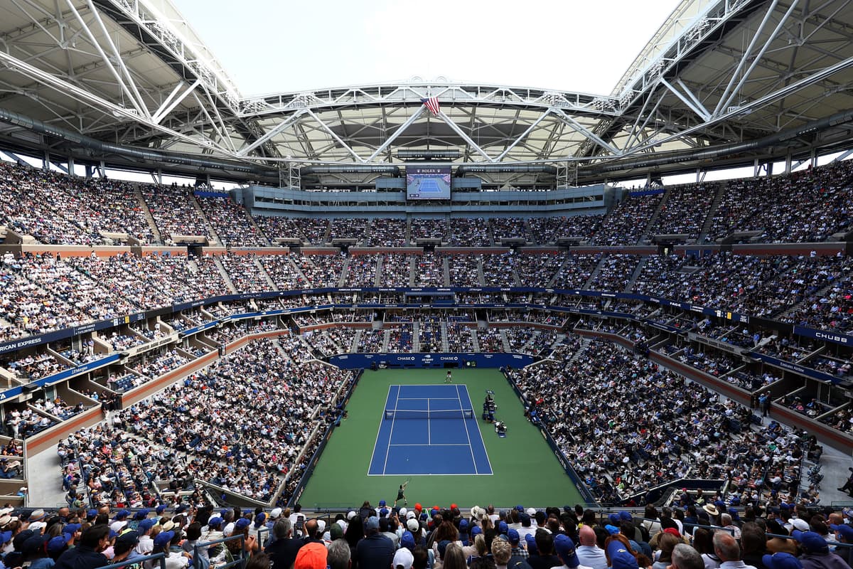 Arthur Ashe Stadium Capacity How Many Fans Can It Hold arthur-ashe-stadium-capacity-how-many-fans-can-it-hold